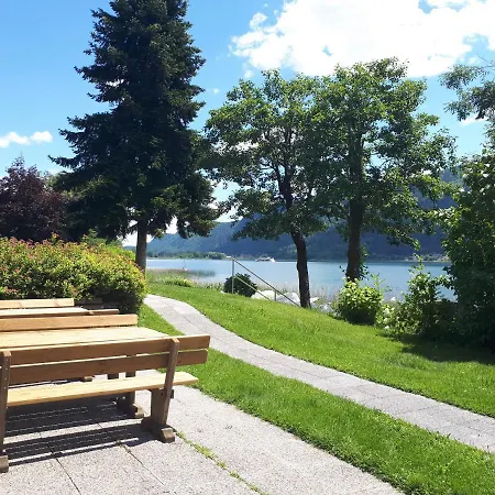 Daniela Seeblick Haus Haensel Gretel Am Ossiacher See, Hallenbad, Skiarena Gerlitzen Stiegl