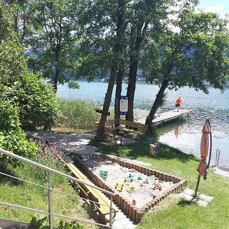 Apartment Daniela Seeblick Haus Haensel Gretel Am Ossiacher Mit Direktem Seezugang, Hallenbad *