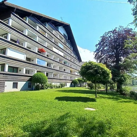 Daniela Seeblick Haus Haensel Gretel Am Ossiacher Mit Direktem Seezugang, Hallenbad Apartment Stiegl